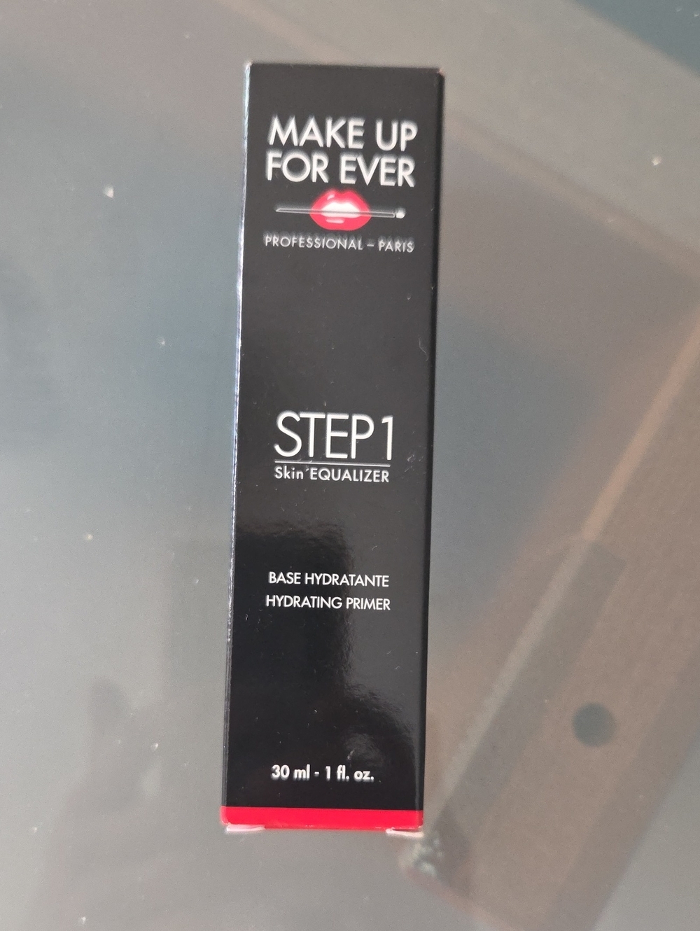 Makeup Forever STEP 1 Hydrating Primer - Black with Red Accent
